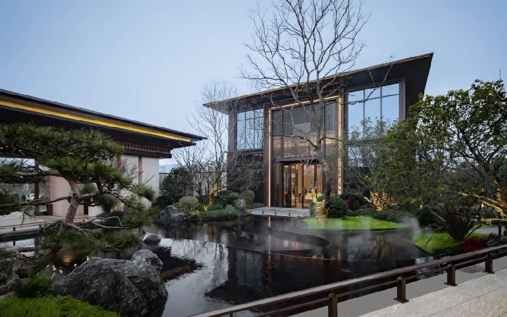 合肥龙湖•天玺丨黑山石