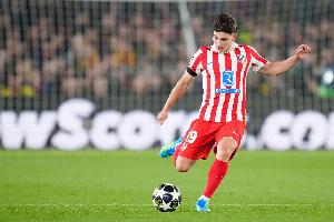 每体：阿尔瓦雷斯今日归队，巴萨希望他能让马竞开启谈判之门
