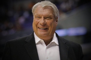 萧华：尼尔森以其无畏精神、创造力和坚定信念 彻底革新了NBA篮球