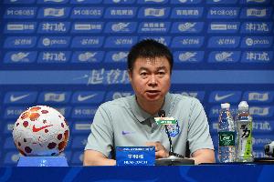 于根伟解禁复出！津门虎队员：于总站在场边，心里会比较踏实